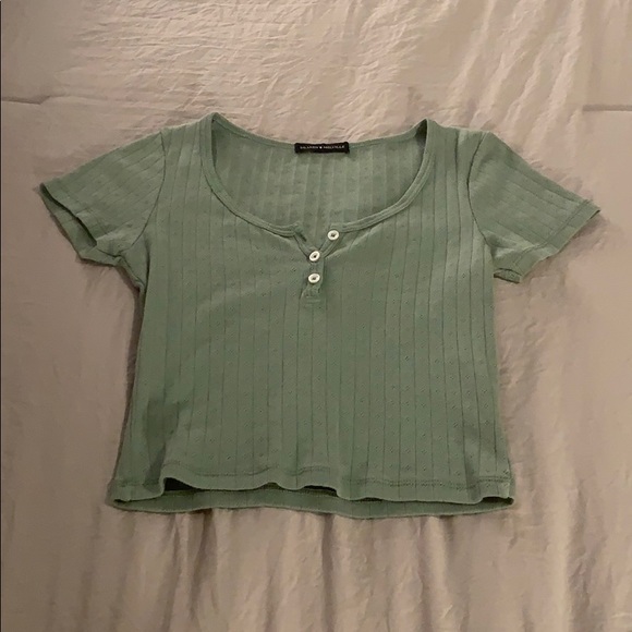 Brandy Melville Tops - Very rare zelly top!!!